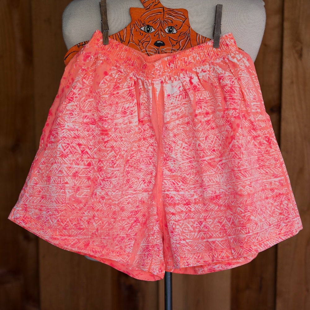 Vintage 90's Neon Orange Tie Dye Shorts Gecko Hawaii Made In USA Size L
